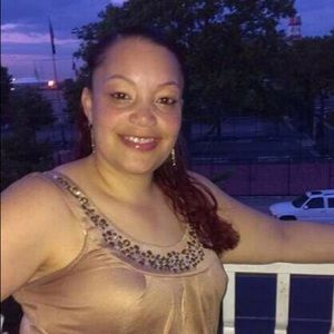 Meet your Posher, Ana